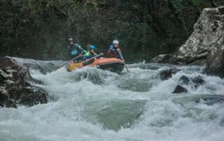 Rafting en el río Deza con Govin Kayak Galicia